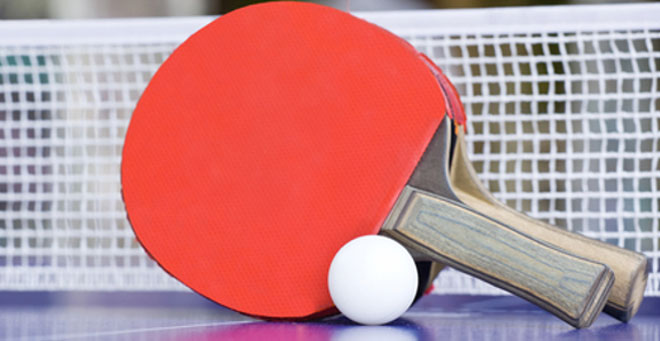 tennis de table et raquette de ping pong